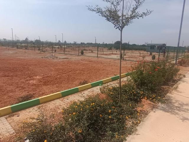 Resale | 4 BHK + Pooja Room,Servant Room,Study Room,Extra Room 2400 Sq.Ft. Villa in Bidadi