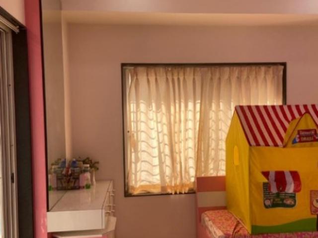 Resale | 4 BHK + Pooja Room,Servant Room,Study Room,Extra Room 2600 Sq.Ft. Villa in Parmar Vintage Vista