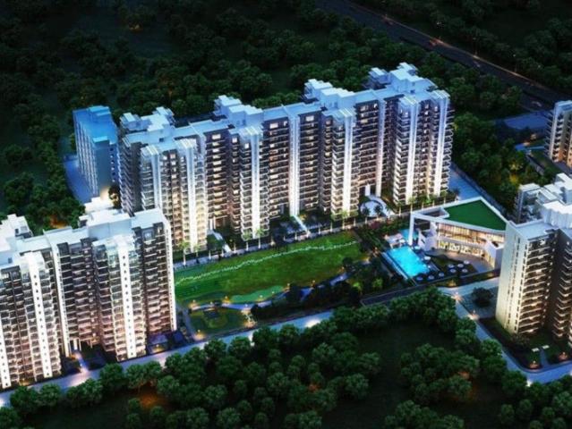 Resale | 4 BHK + Pooja Room,Servant Room,Study Room,Extra Room 2720 Sq.Ft. Apartment in Godrej Meridien