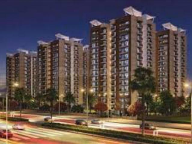 Resale | 4 BHK + Pooja Room,Servant Room,Study Room,Extra Room 2040 Sq.Ft. Apartment in Adore Legend