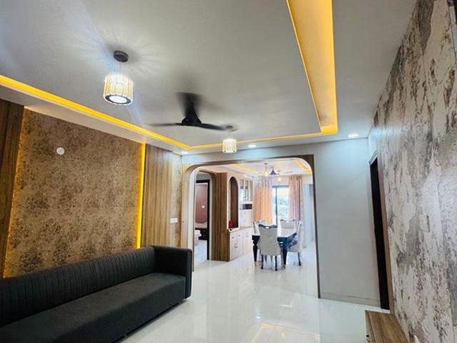 Resale | 4 BHK + Pooja Room,Servant Room,Study Room,Extra Room 2041 Sq.Ft. Apartment in Balaji Urban Prime