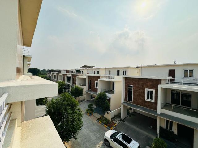 Resale | 4 BHK + Pooja Room,Servant Room,Study Room,Extra Room 3636 Sq.Ft. Villa in Kollur