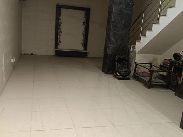 Resale | 4 BHK + Pooja Room,Servant Room,Study Room,Extra Room 508 Sq.Yd. Independent House in Maharani Bagh