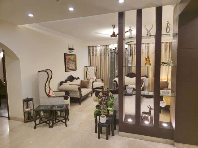 Resale | 4 BHK + Pooja Room,Servant Room,Store Room 3400 Sq.Ft. Apartment in Parsvnath Exotica