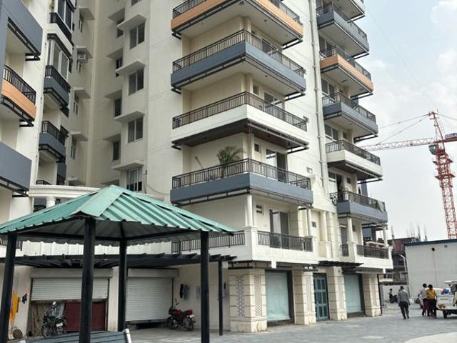Resale | 4 BHK + Pooja Room,Study Room,Extra Room 2366 Sq.Ft. Apartment in Ratan Galaxy