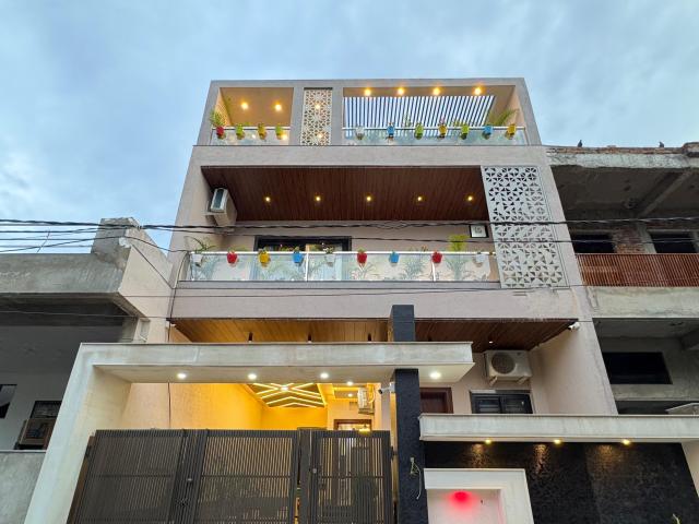 Resale | 4 BHK + Pooja Room,Study Room,Extra Room 4000 Sq.Ft. Independent House in Jaipur Property Ndream ho