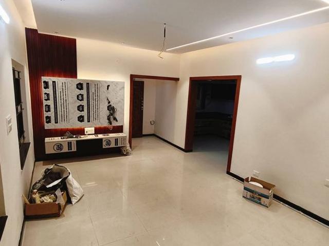 Resale | 4 BHK + Pooja Room,Study Room,Extra Room,Basement,Store Room 1200 Sq.Ft. Villa in High Grounds