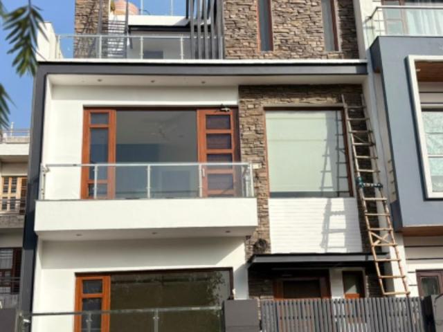 Resale | 4 BHK + Pooja Room,Study Room 900 Sq.Ft. Independent House in Aerocity