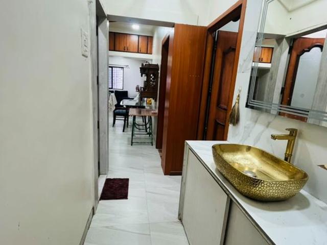 Resale | 4 BHK + Prayer Room 1674 Sq.Ft. Apartment in Kumar Parc Residences