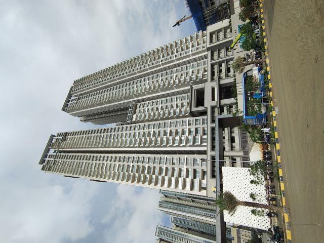 Resale | 4 BHK + Prayer Room 2838 Sq.Ft. Apartment in Prestige Clairemont