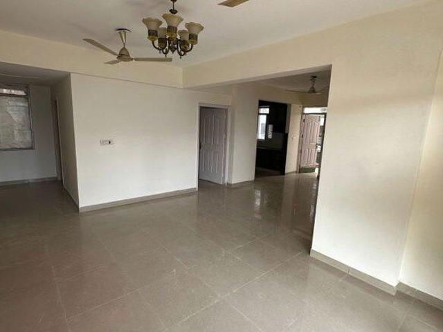Resale | 4 BHK + Prayer Room,Extra Room 2921 Sq.Ft. Apartment in New Shivalik Society