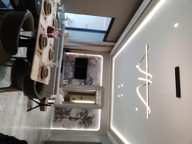 Resale | 4 BHK + Prayer Room,Extra Room,Store Room 1818 Sq.Ft. Apartment in Livience Unione
