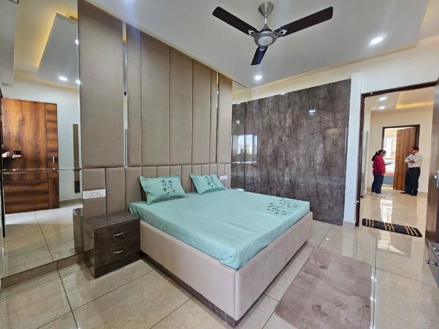 Resale | 4 BHK + Prayer Room,Servant Room,Extra Room 2900 Sq.Ft. Apartment in Outer Ring Road