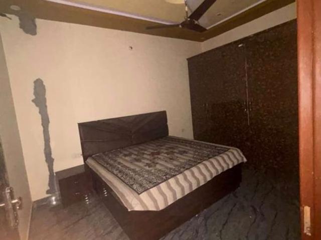 Resale | 4 BHK + Prayer Room,Servant Room,Study Room,Store Room 4263 Sq.Ft. Apartment in Sector 70