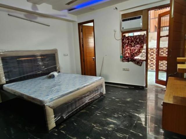 Resale | 4 BHK + Prayer Room,Servant Room 3711 Sq.Ft. Apartment in M3M Altitude