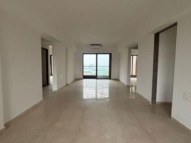 Resale | 4 BHK + Prayer Room,Servant Room 3060 Sq.Ft. Apartment in Kanakia Silicon Valley