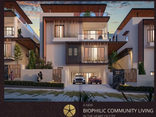 Resale | 4 BHK + Prayer Room,Study Room,Store Room 6000 Sq.Ft. Villa in Golkonda