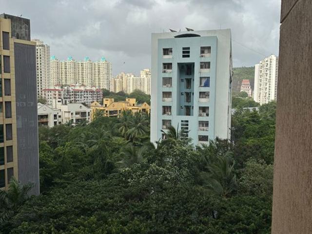 Resale | 501 Sq.Ft. Apartment in Nahar Amaryllis Towers and Plaza