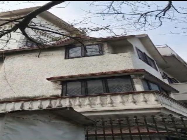 Resale | 550 Sq.Ft. Villa in Panchsheel Park