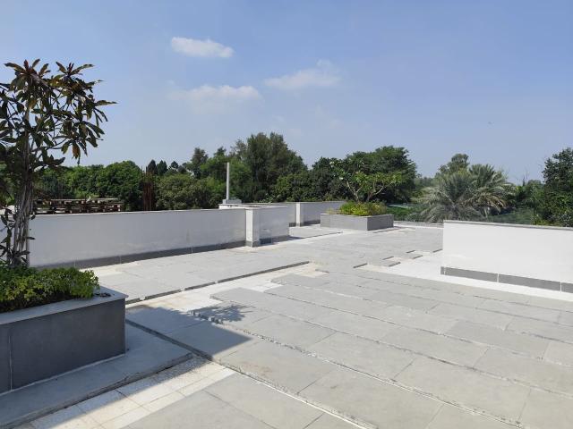Resale | 5 BHK 1200 Sq.Yd. Villa in Dera Mandi