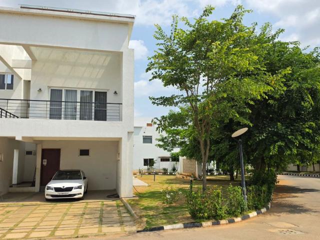 Resale | 5 BHK 12120 Sq.Ft. Villa in Century Wintersun