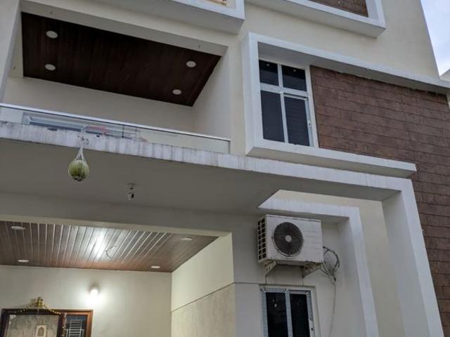 Resale | 5 BHK 173 Sq.Yd. Villa in Peeranchuruvu