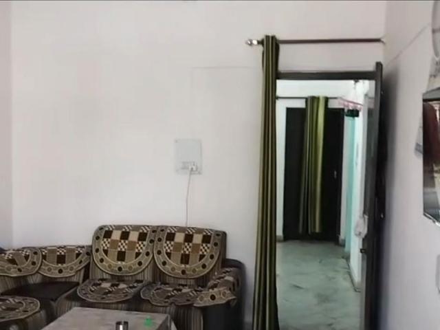 Resale | 5 BHK 1840 Sq.Ft. Independent House in Vipul Khand