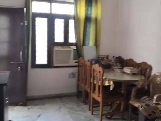Resale | 5 BHK 1840 Sq.Ft. Independent House in Vipul Khand