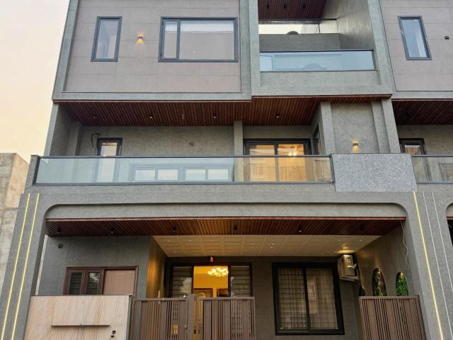 Resale | 5 BHK + 1800 Sq.Ft. Independent House in Manyawas