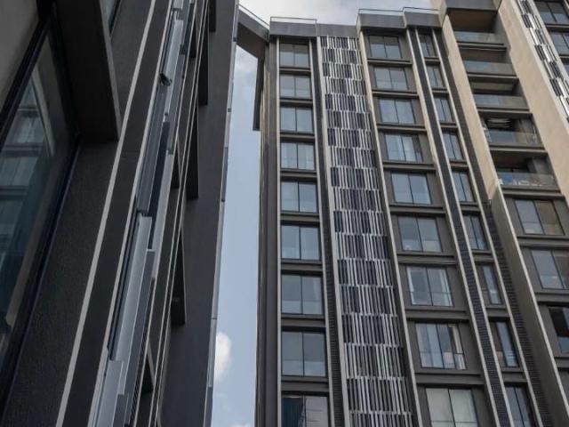 Resale | 5 BHK 2080 Sq.Ft. Apartment in S Raheja New Light