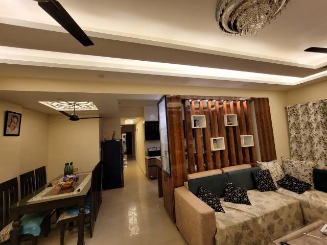 Resale | 5 BHK 2250 Sq.Ft. Apartment in MCC Signature Heights
