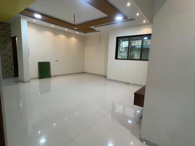 Resale | 5 BHK + 2200 Sq.Ft. Apartment in Shree Apartment Sector 19