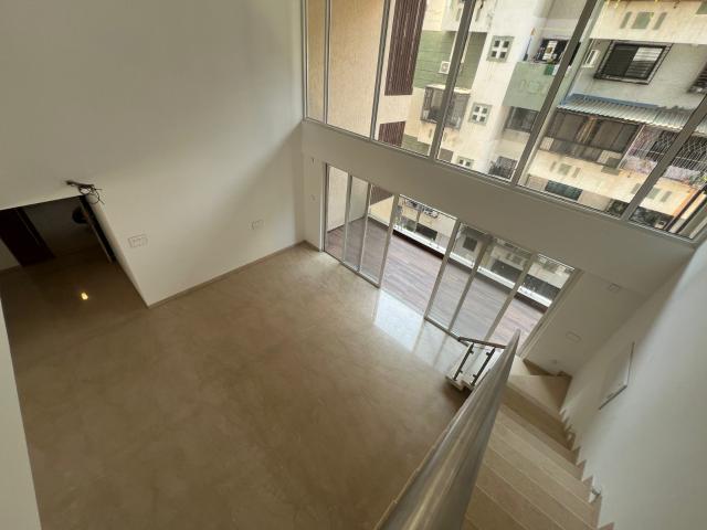 Resale | 5 BHK 2500 Sq.Ft. Apartment in Ahura The Latitude