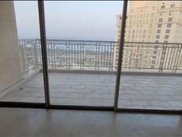 Resale | 5 BHK 2800 Sq.Ft. Apartment in Hiranandani Basilius