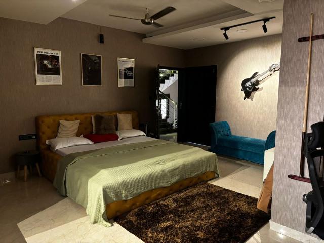 Resale | 5 BHK + 3000 Sq.Ft. Independent House in RT Nagar
