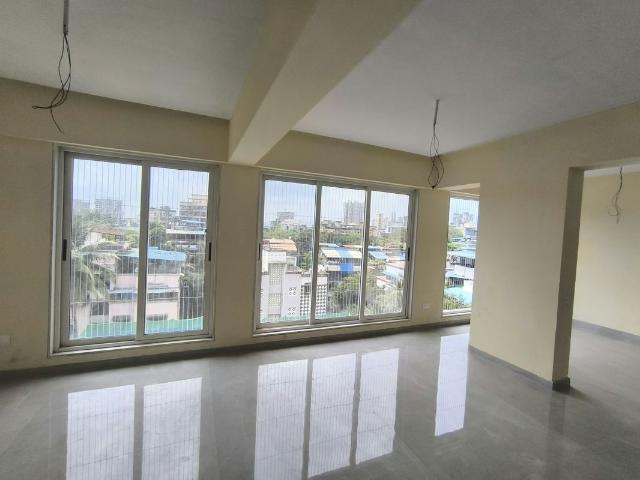 Resale | 5 BHK 3030 Sq.Ft. Apartment in Prime CHS Nerul