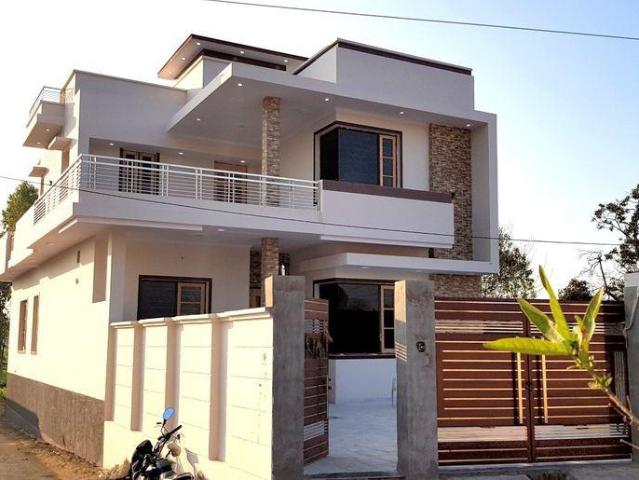 Resale | 5 BHK 345 Sq.Yd. Independent House in Dlf Ankur Vihar