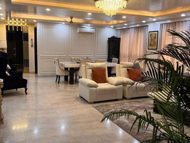 Resale | 5 BHK + 3880 Sq.Ft. Apartment in Indiabulls Enigma