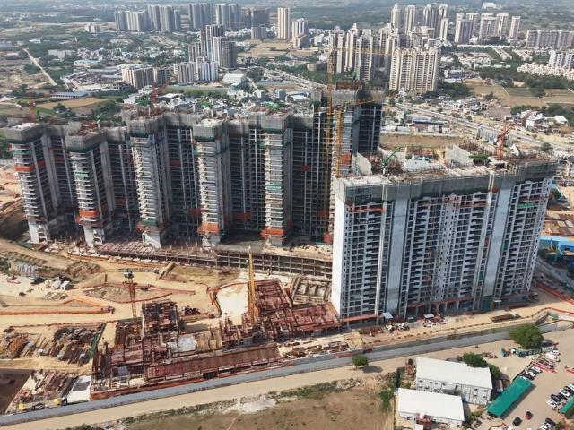 Resale | 5 BHK + 4495 Sq.Ft. Apartment in Elan The Presidential