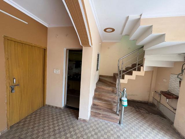 Resale | 5 BHK 440 Sq.Ft. Independent House in Vrindavan Yojna