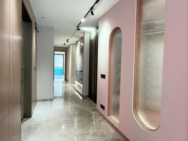 Resale | 5 BHK + 440 Sq.Yd. Villa in Civil Lines