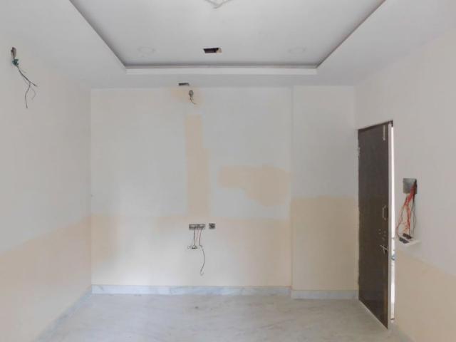 Resale | 5 BHK 4500 Sq.Ft. Independent House in Anusri Apartment