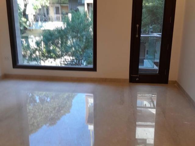 Resale | 5 BHK + 800 Sq.Yd. Villa in Safdarjung Development Area