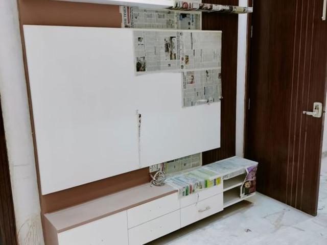 Resale | 5 BHK 80 Sq.Yd. Independent House in Shalimar Bagh