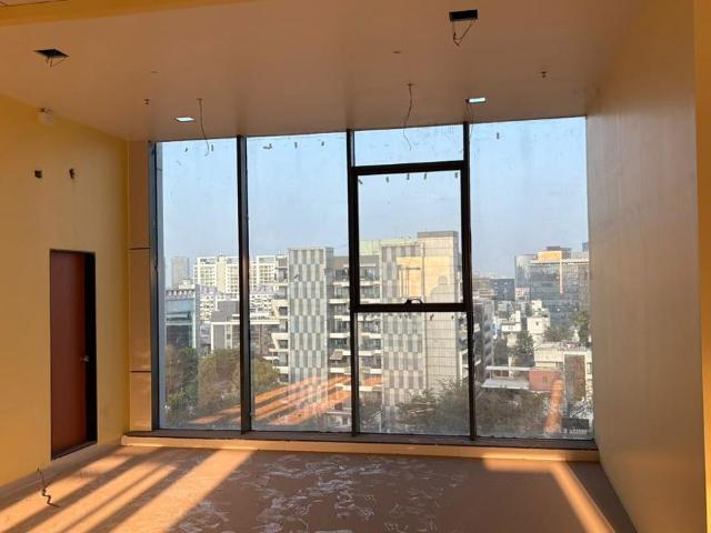 Resale | 5 BHK + Basement,Store Room 4625 Sq.Ft. Penthouse in Sagar Waters Edge