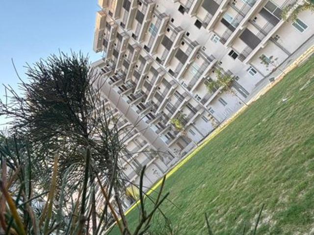 Resale | 5 BHK + Extra Room 1635 Sq.Ft. Villa in Omaxe Metro City
