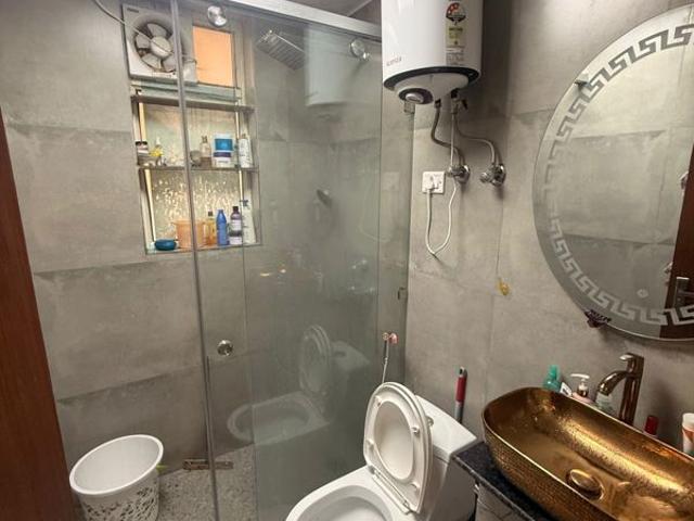 Resale | 5 BHK + Extra Room 170 Sq.Yd. Independent House in Ganpati Arcade