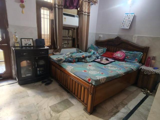Resale | 5 BHK + Servant Room 1125 Sq.Ft. Independent House in Sector 37