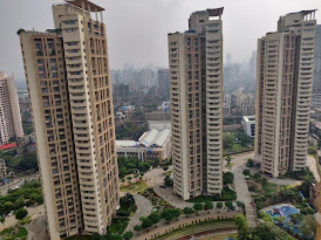 Resale | 5 BHK + Servant Room 3855 Sq.Ft. Apartment in Ashok Towers