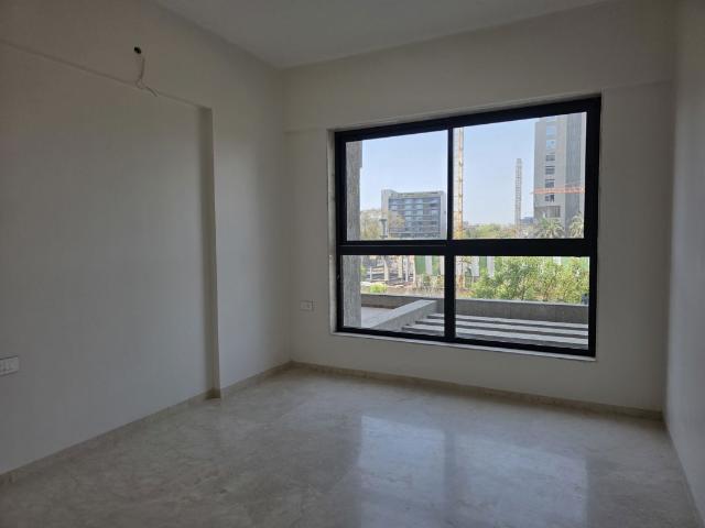Resale | 5 BHK + Servant Room 3320 Sq.Ft. Apartment in Sri Apple Regency Mundhwa
